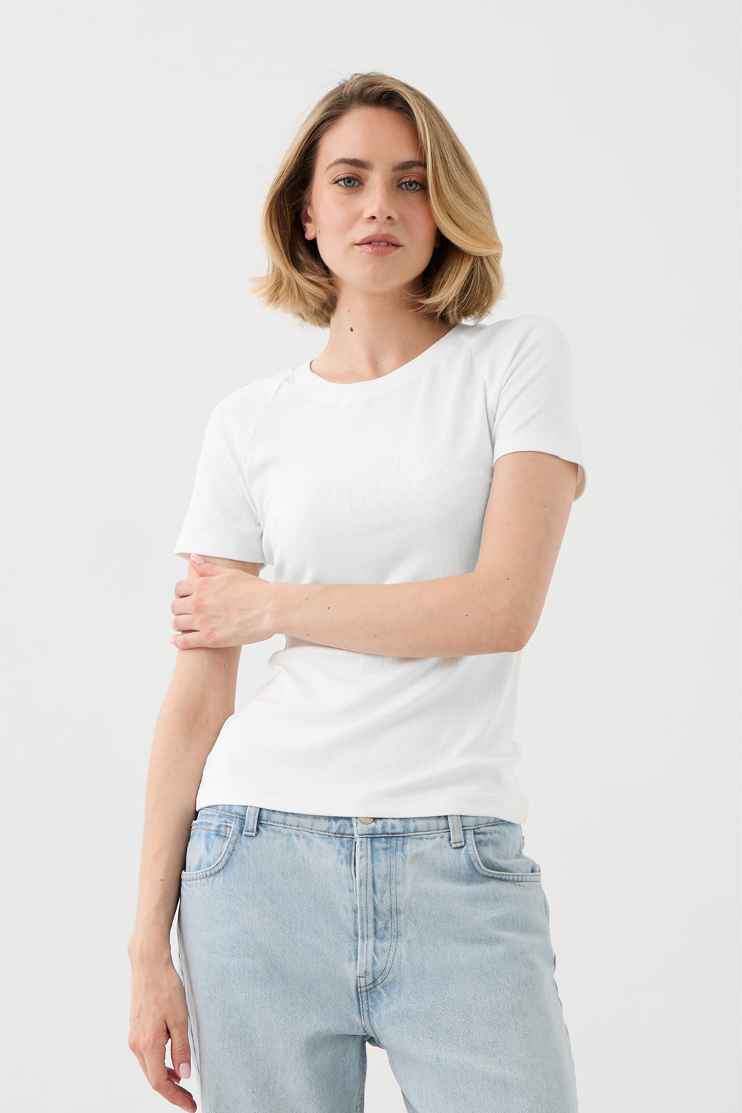 SAWCIA Z KRÓTKIM RĘKAWEM off white