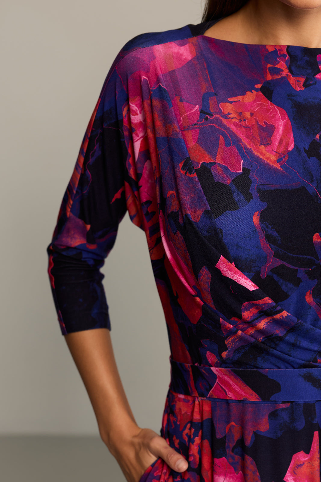 Dress OPERA Dreamworld orange & violet print