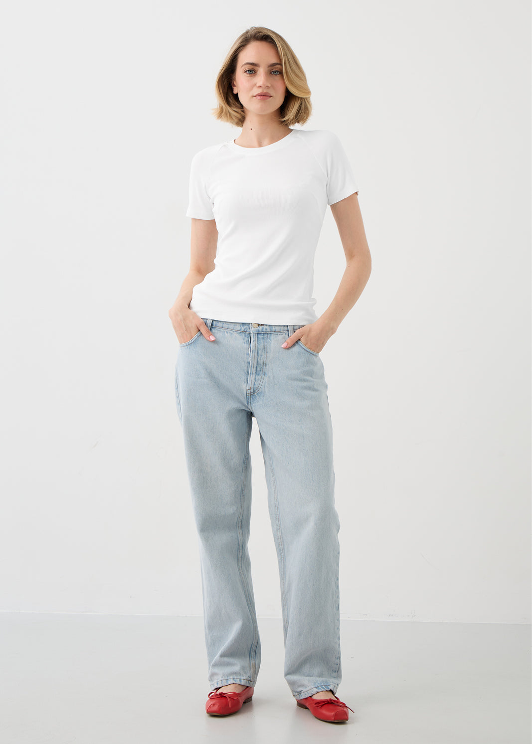 SAWCIA Z KRÓTKIM RĘKAWEM off white