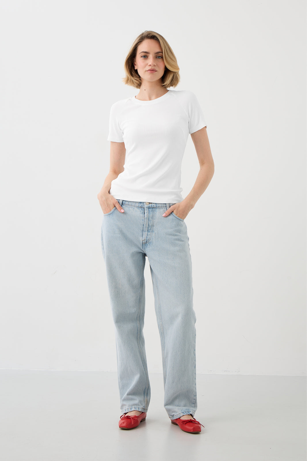 SAWCIA Z KRÓTKIM RĘKAWEM off white