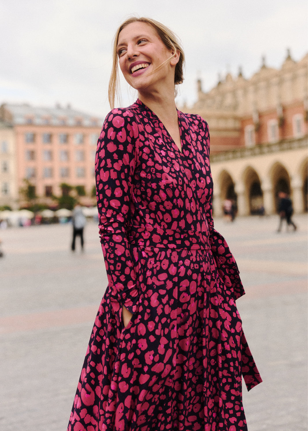 Dress MON AMOUR leo print pink and black