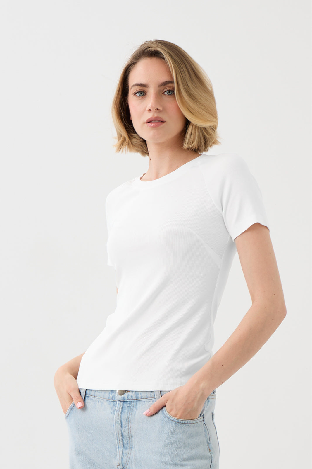 SAWCIA Z KRÓTKIM RĘKAWEM off white